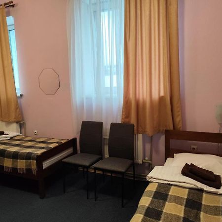 Mini-Hotel Ocean Kijów Zewnętrze zdjęcie