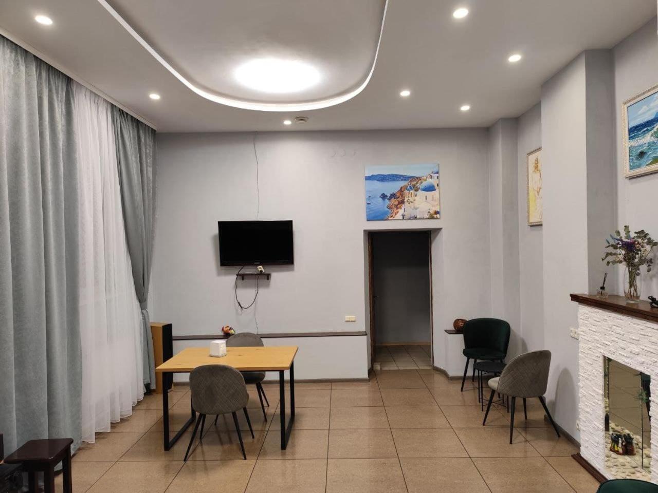 Mini-Hotel Ocean Kijów Zewnętrze zdjęcie