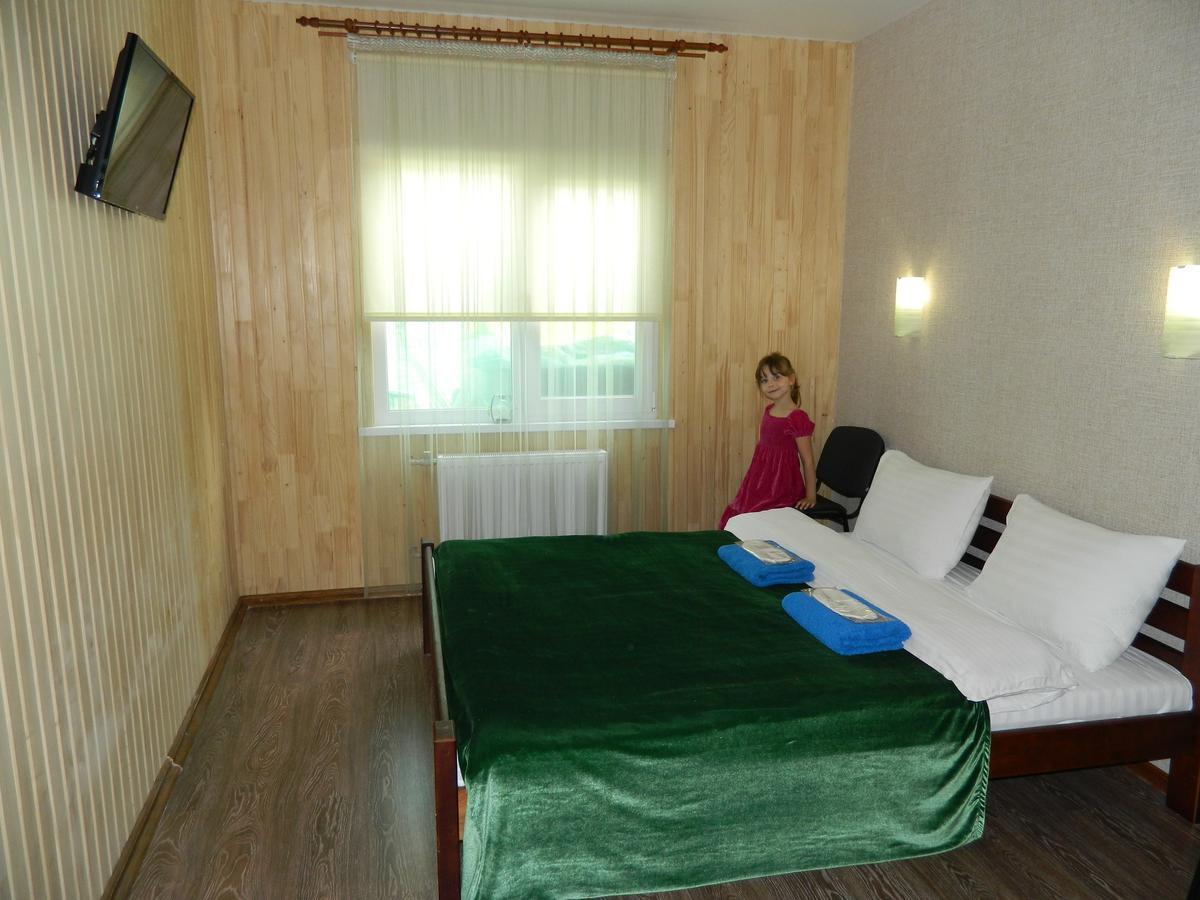 Mini-Hotel Ocean Kijów Zewnętrze zdjęcie